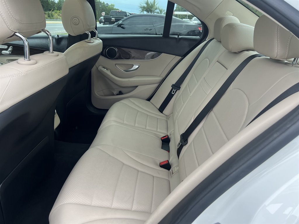 2017 Mercedes-Benz C-Class C300 photo