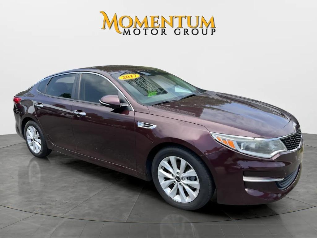 2017 Kia Optima - $12,995