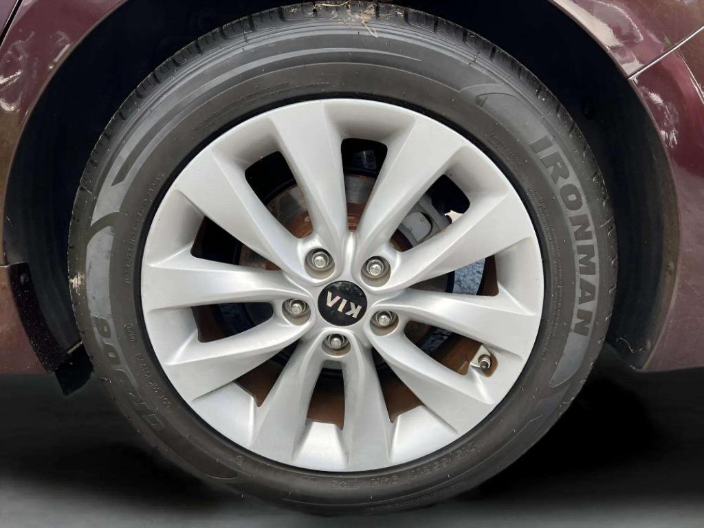 2017 Kia Optima - $12,995