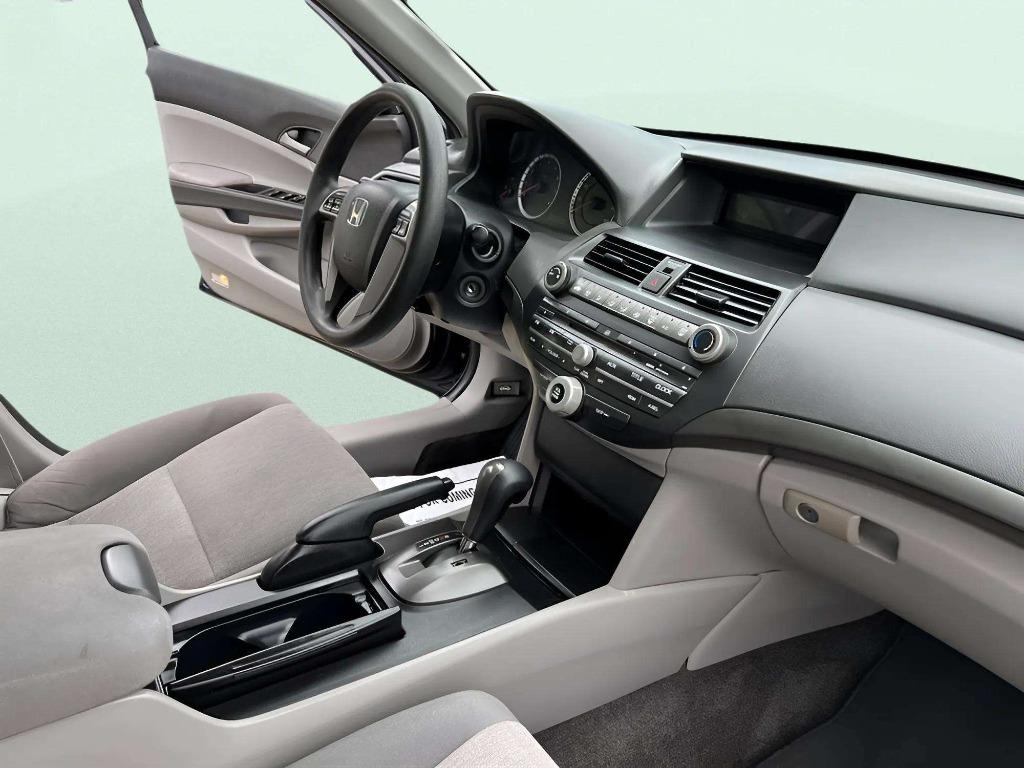 2010 Honda Accord - $10,995