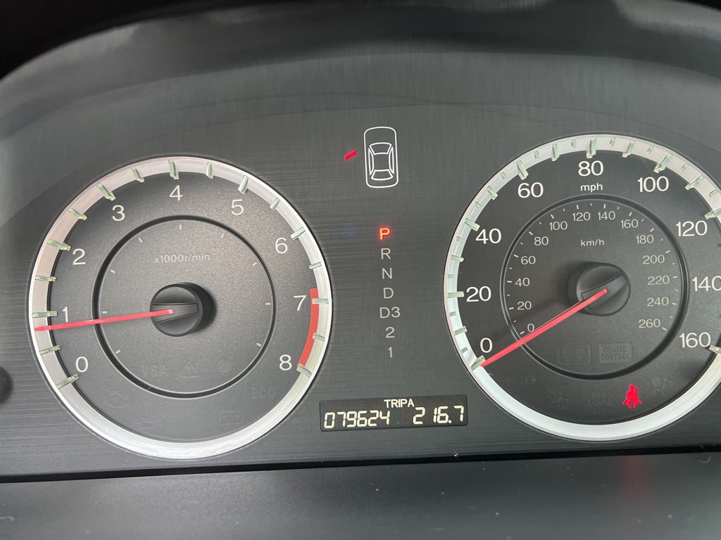 2010 Honda Accord LX-P photo