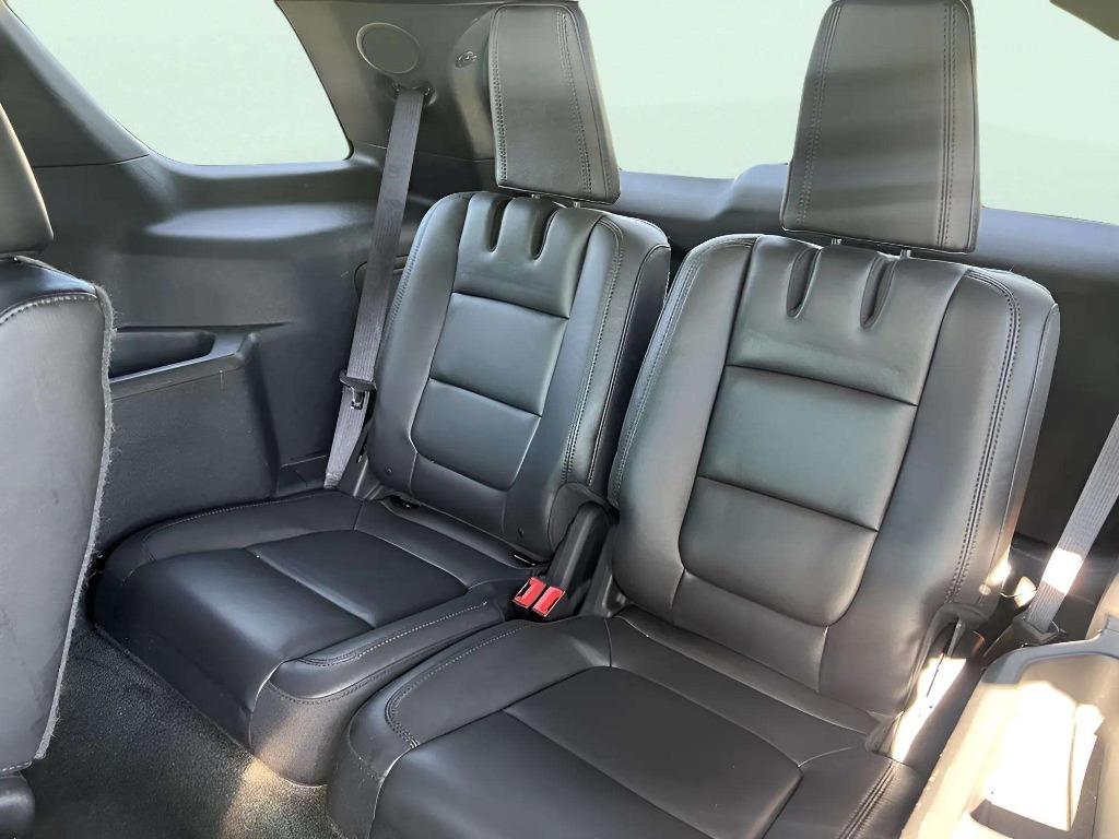 2014 Ford Explorer - $14,995