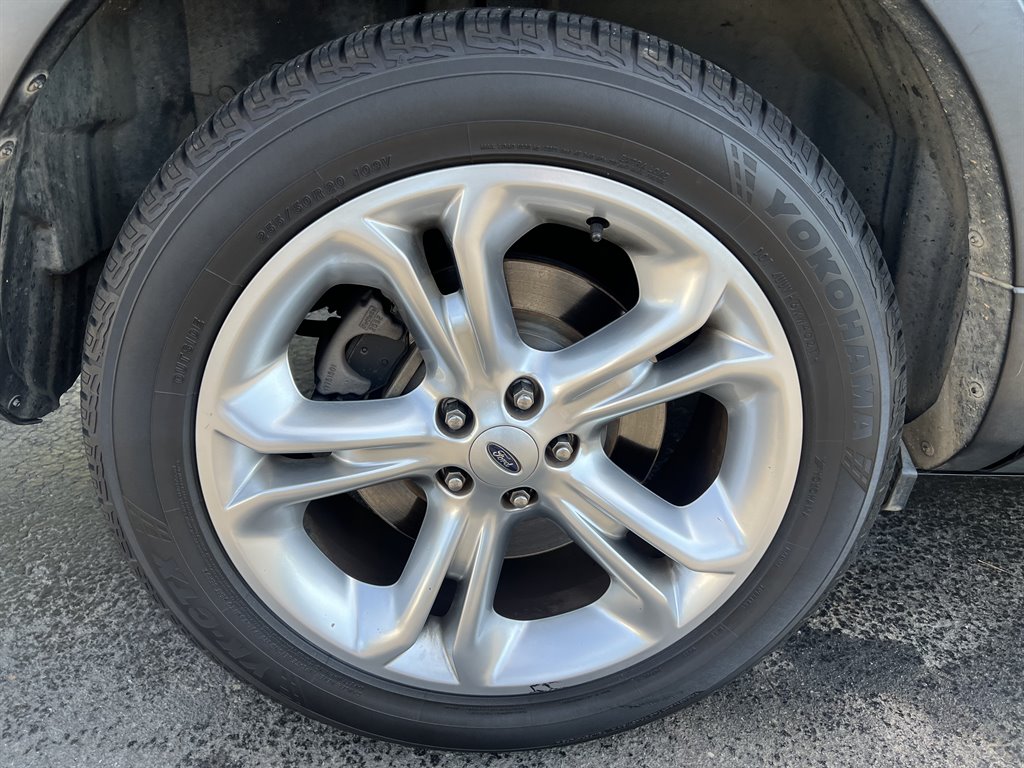 2014 Ford Explorer Limited photo