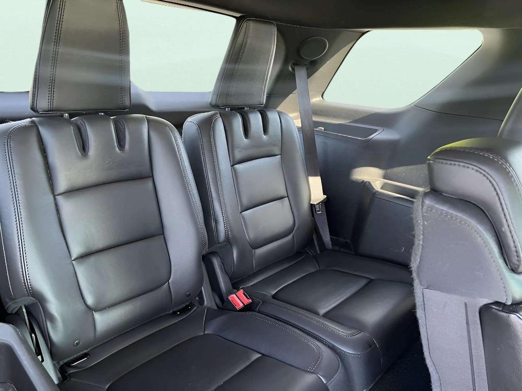 2014 Ford Explorer - $14,995
