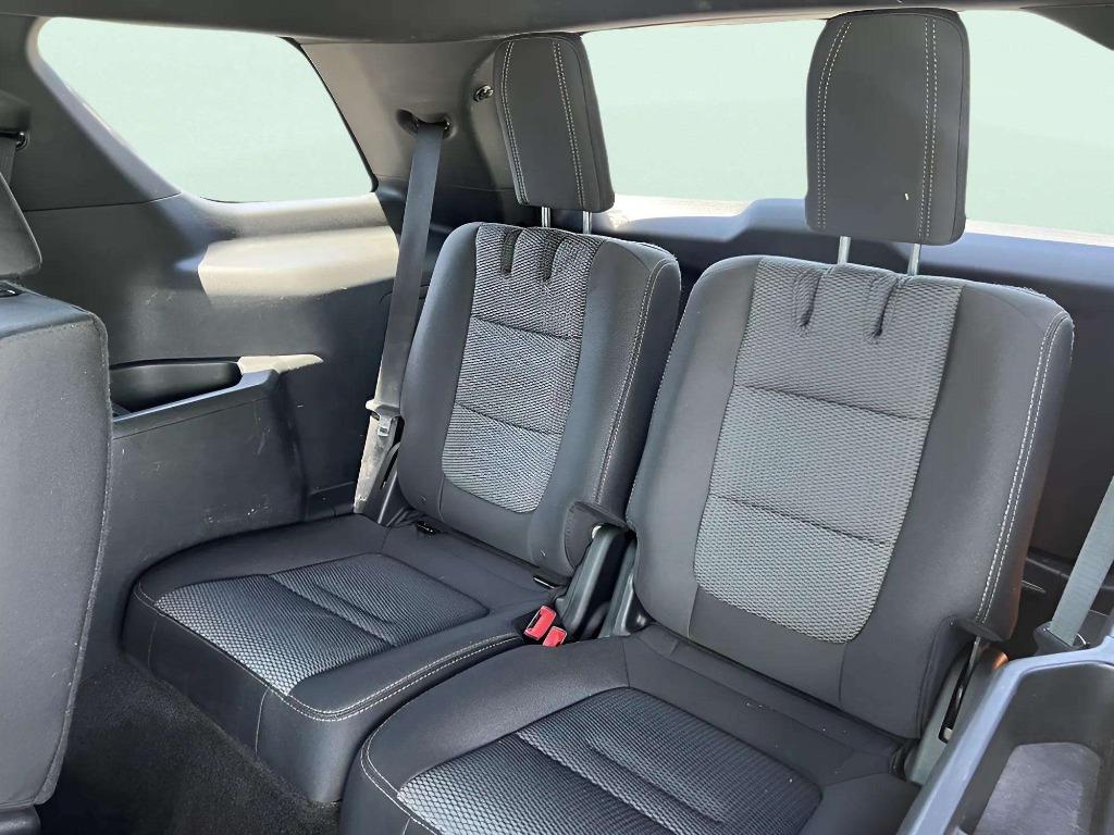 2017 Ford Explorer - $16,995