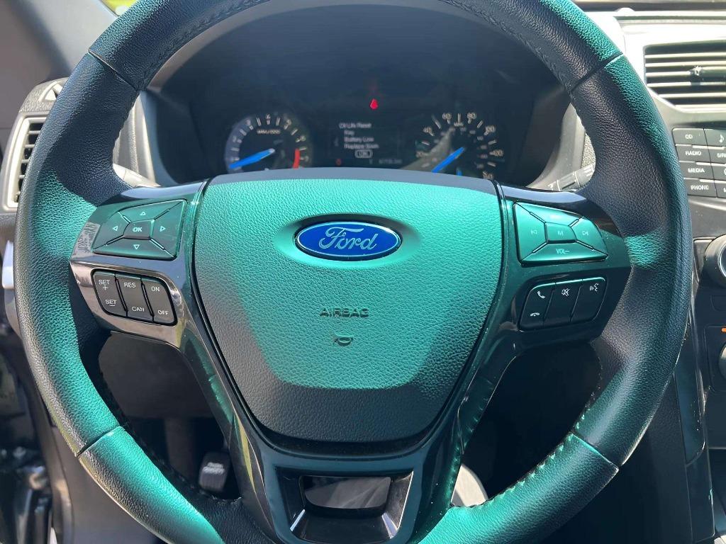 2017 Ford Explorer - $16,995
