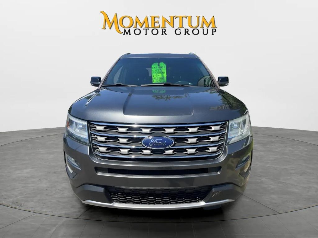 2017 Ford Explorer - $16,995
