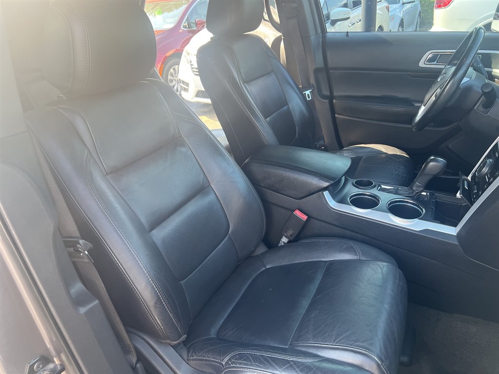 2013 Ford Explorer Limited photo