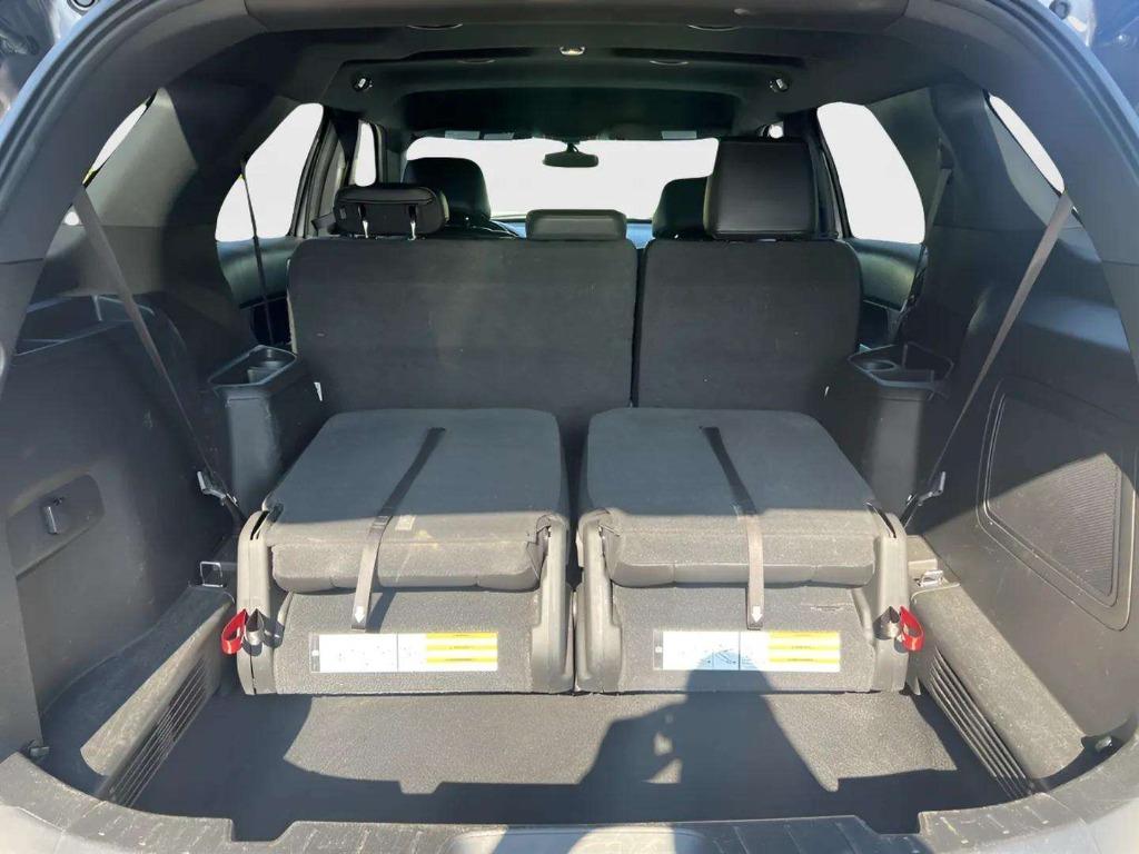 2013 Ford Explorer - $9,995