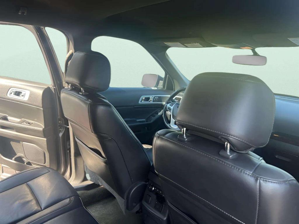2013 Ford Explorer - $9,995
