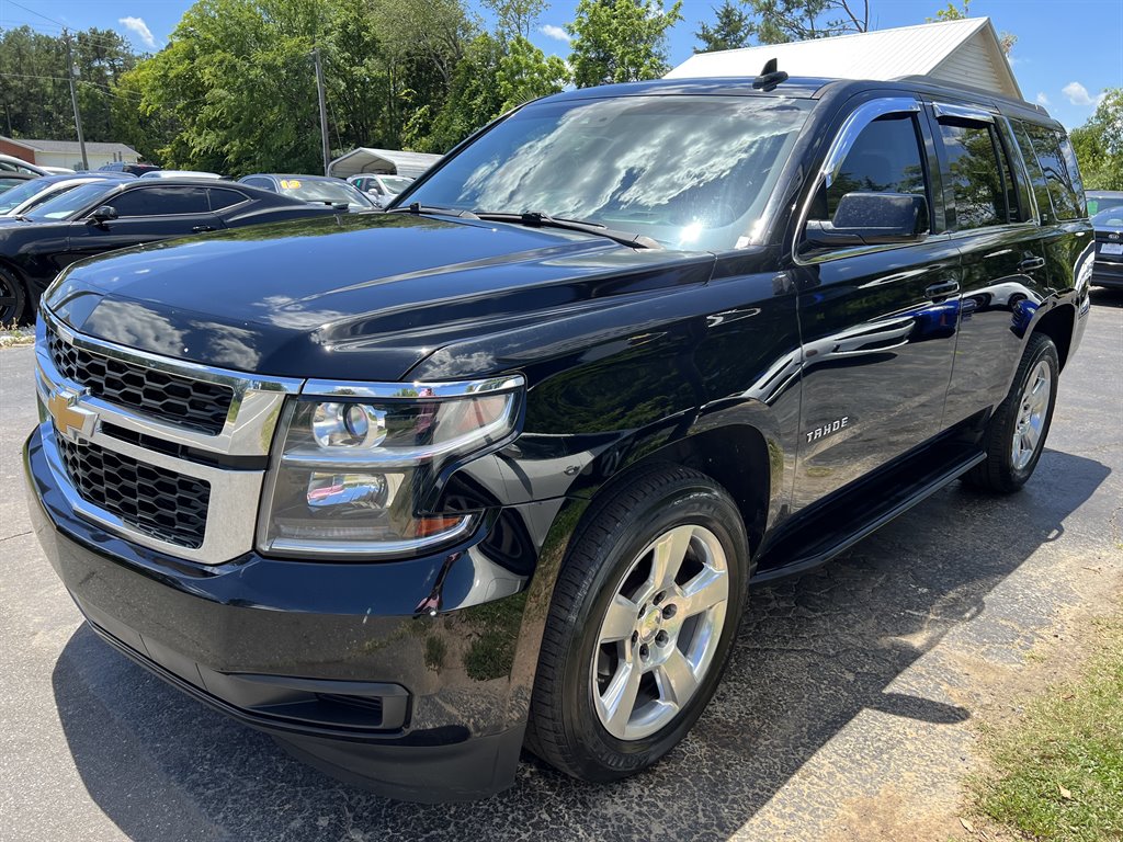 2016 Chevrolet Tahoe LT photo