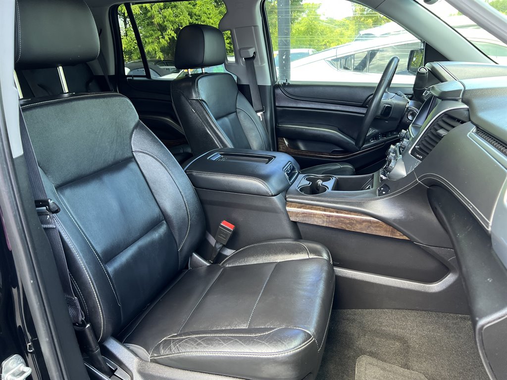 2016 Chevrolet Tahoe LT photo