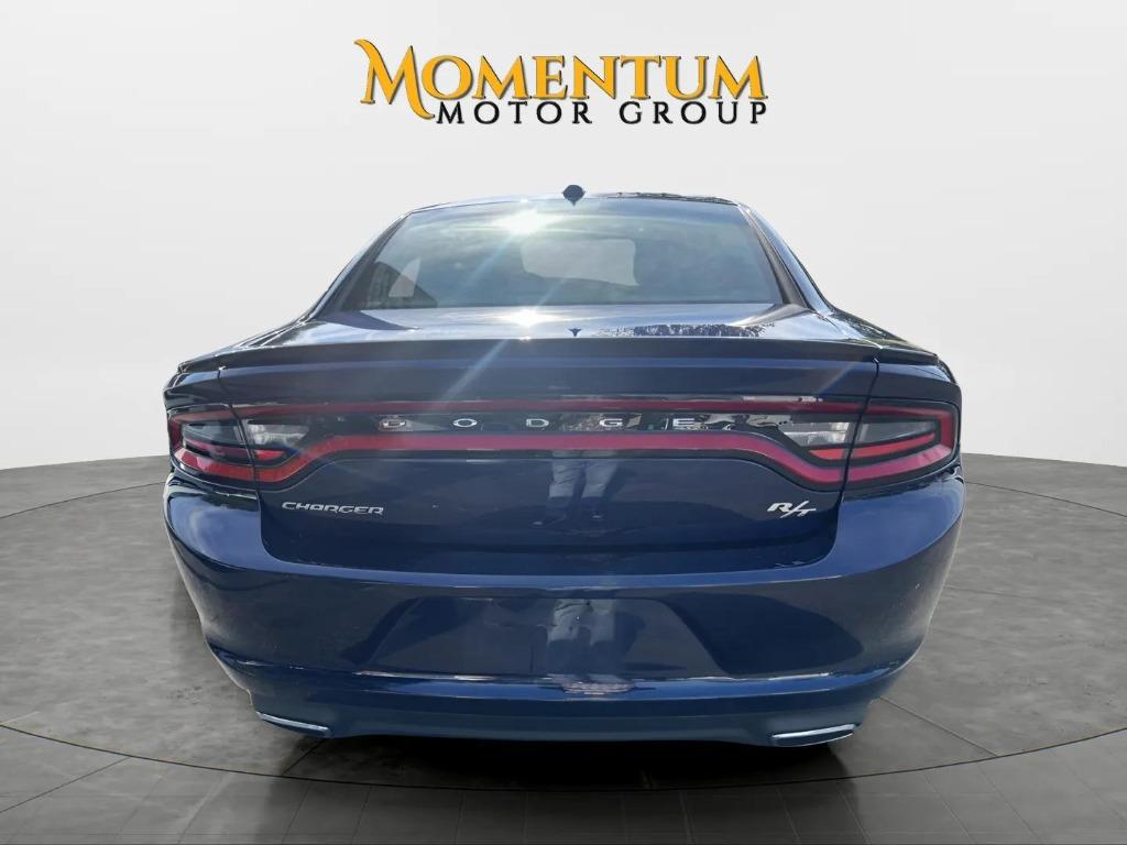 2017 Dodge Charger - $30,995