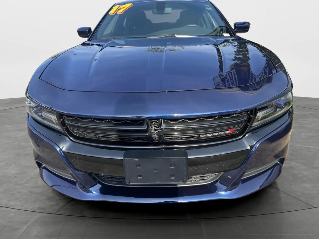 2017 Dodge Charger - $30,995