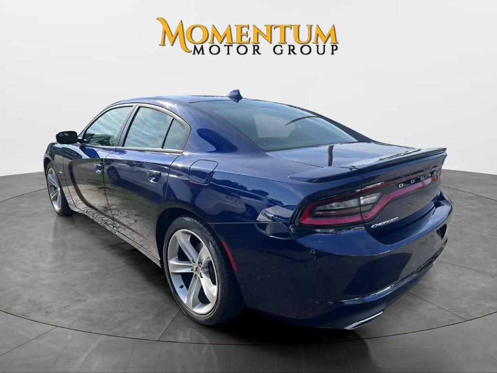 2017 Dodge Charger - $30,995