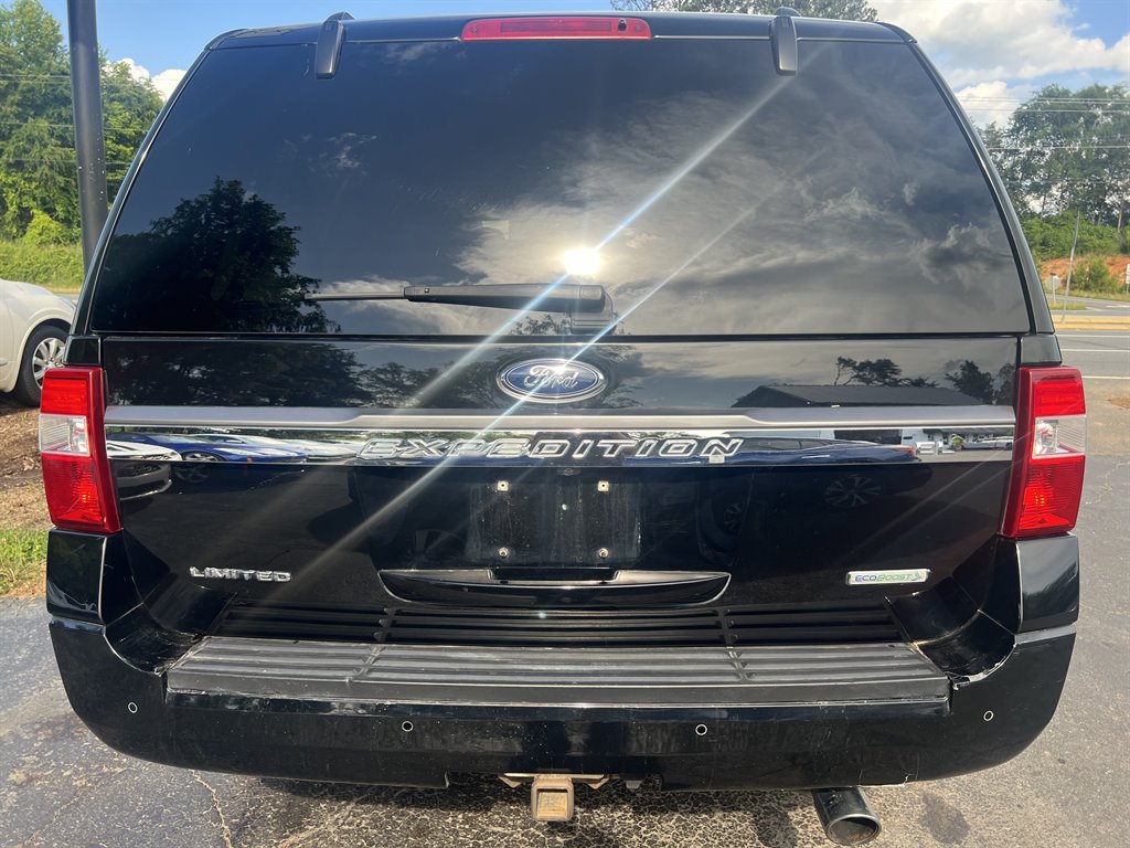 2017 Ford Expedition EL Limited photo