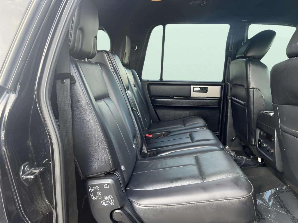 2017 Ford Expedition - $15,995
