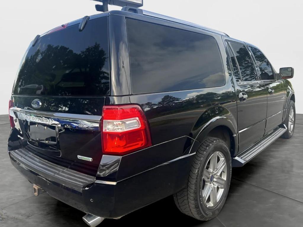 2017 Ford Expedition - $15,995