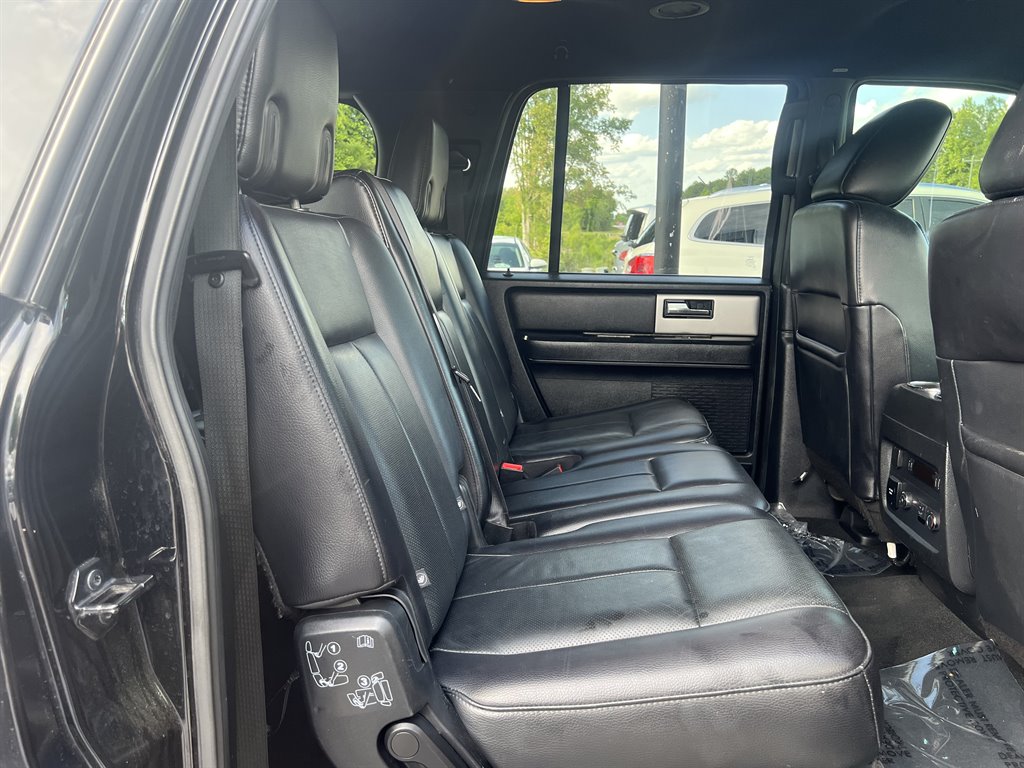 2017 Ford Expedition EL Limited photo