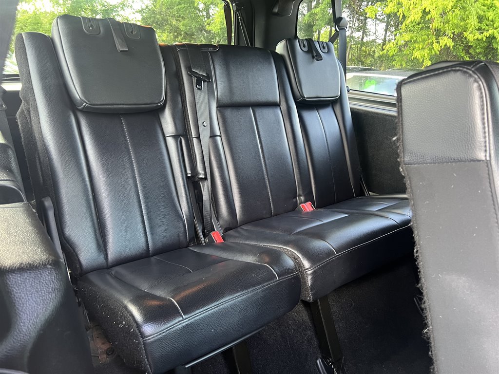 2017 Ford Expedition EL Limited photo