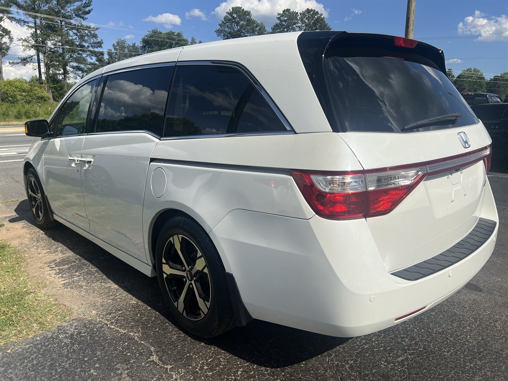 2012 Honda Odyssey Touring photo
