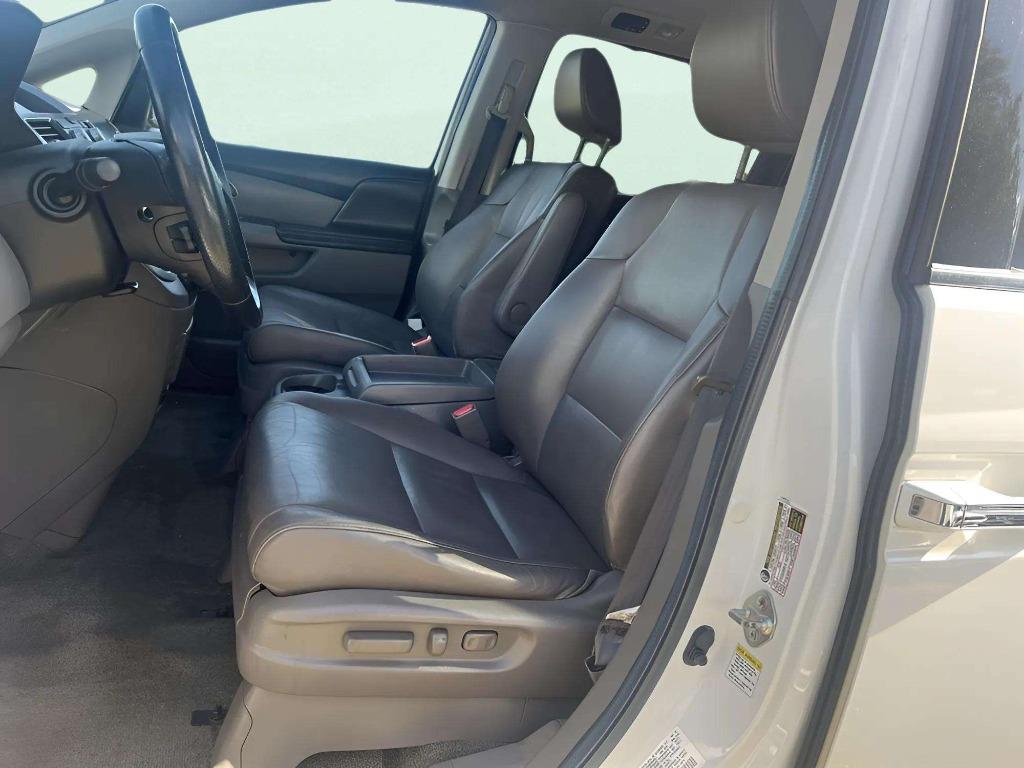 2012 Honda Odyssey - $12,995
