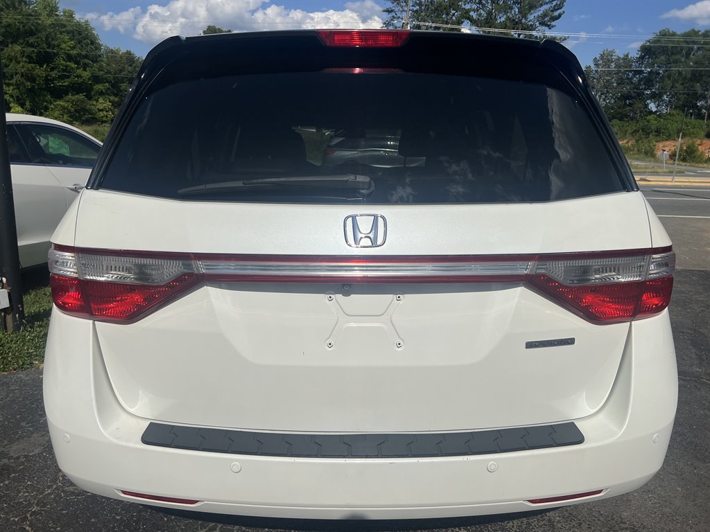 2012 Honda Odyssey Touring photo