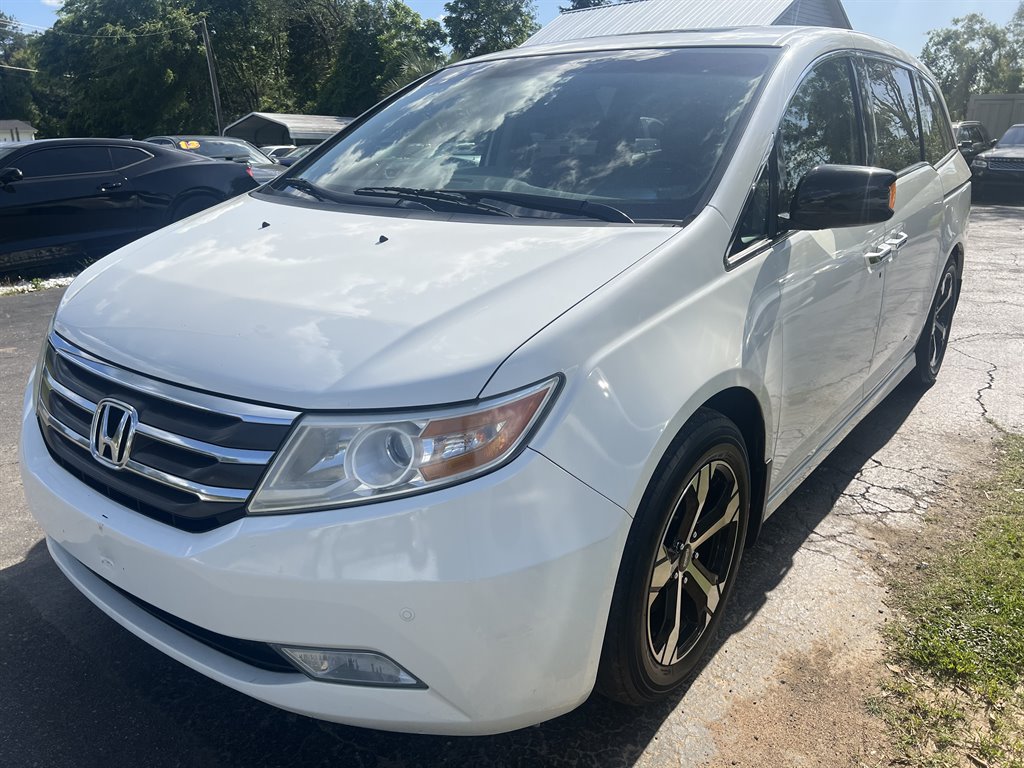 2012 Honda Odyssey Touring photo