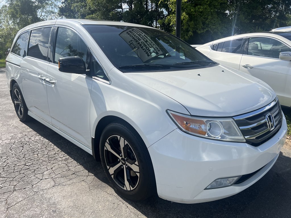 2012 Honda Odyssey Touring photo