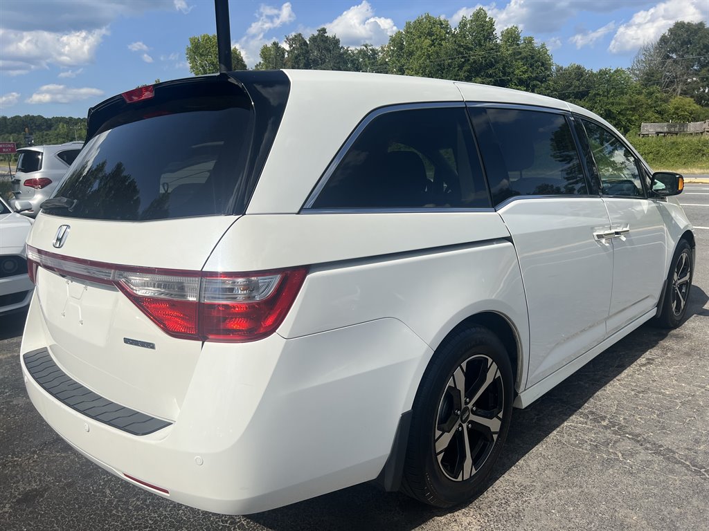 2012 Honda Odyssey Touring photo