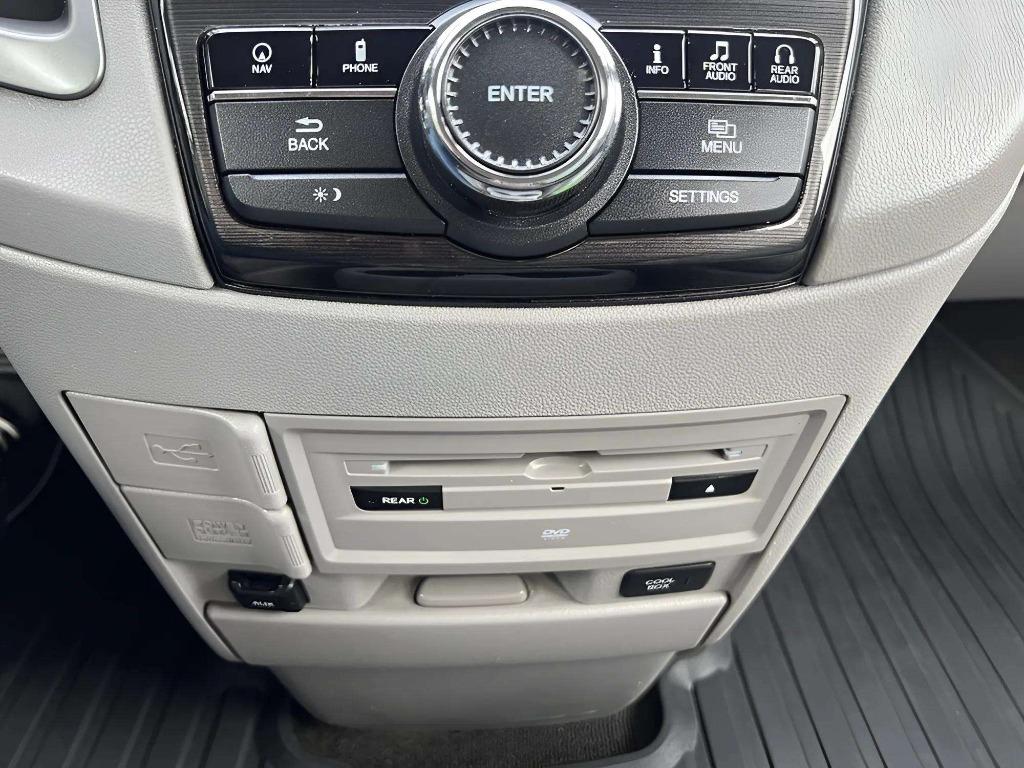2014 Honda Odyssey - $11,995