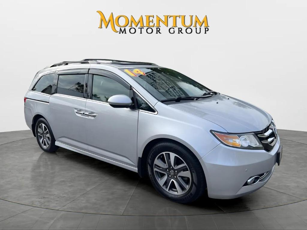 2014 Honda Odyssey - $11,995