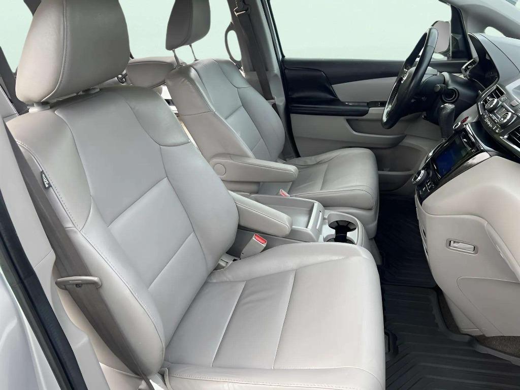 2014 Honda Odyssey - $11,995