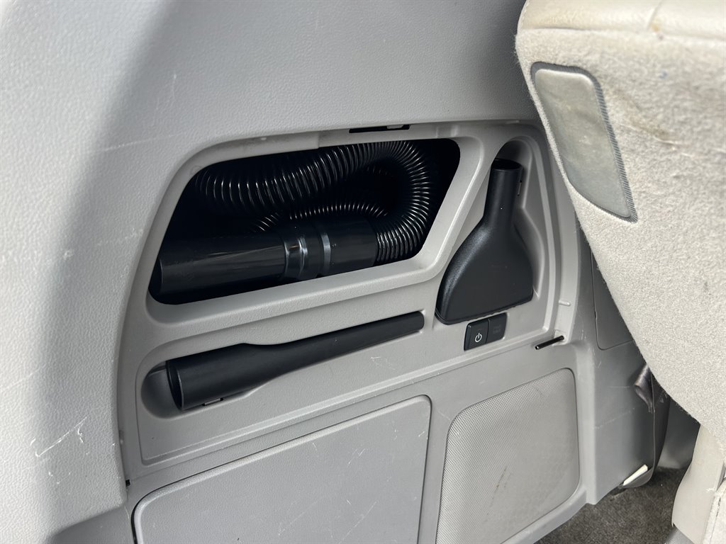 2014 Honda Odyssey Touring photo