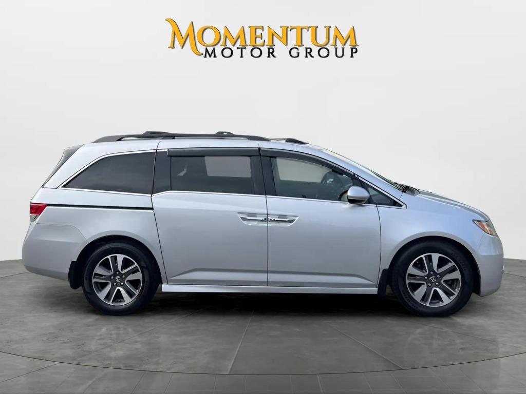 2014 Honda Odyssey - $11,995