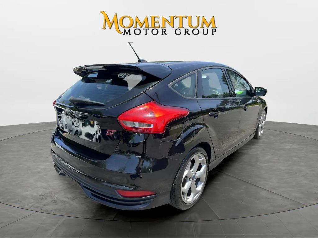 2016 Ford Focus - $13,995