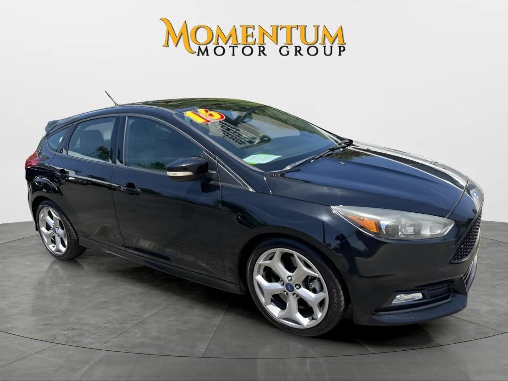 2016 Ford Focus - $13,995