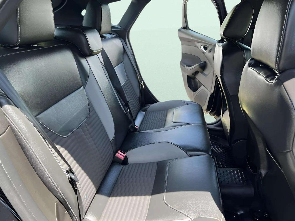 2016 Ford Focus - $13,995