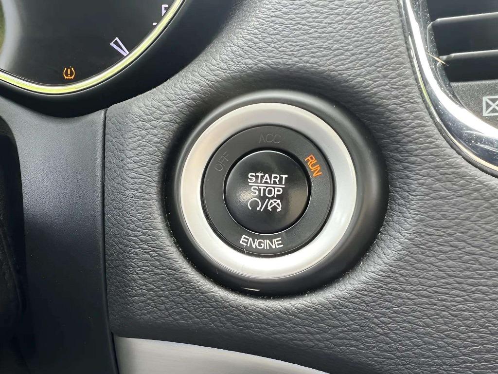 2015 Dodge Durango - $18,995