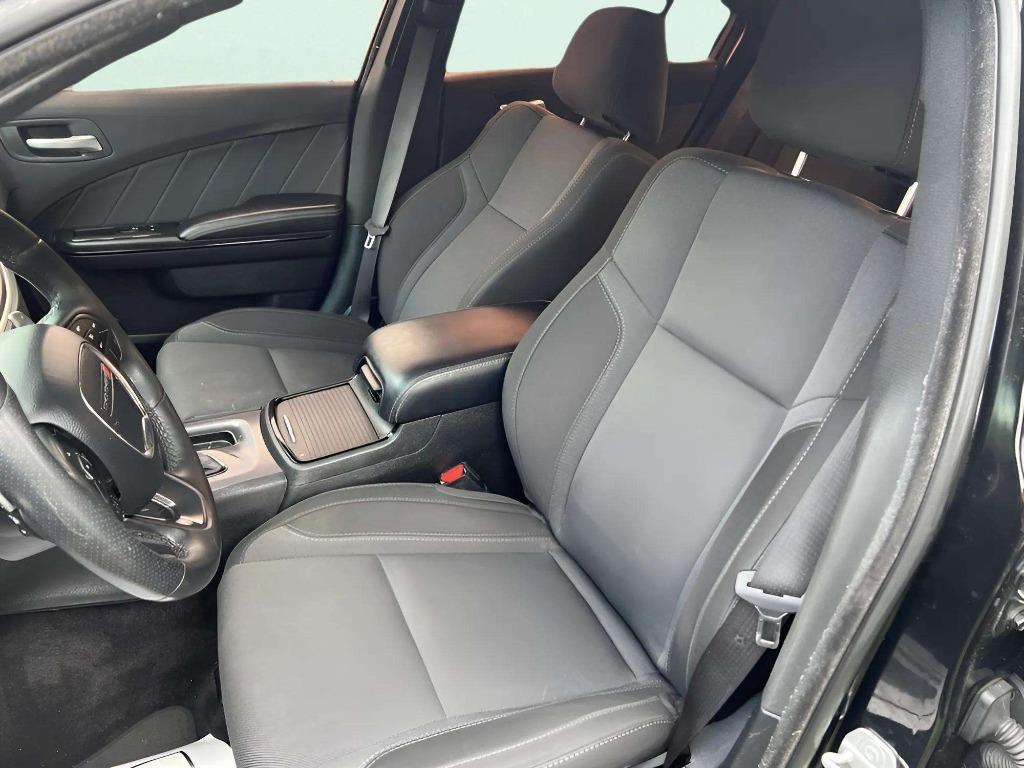 2018 Dodge Charger - $20,995