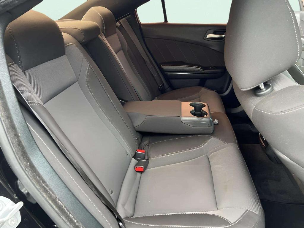 2018 Dodge Charger - $20,995