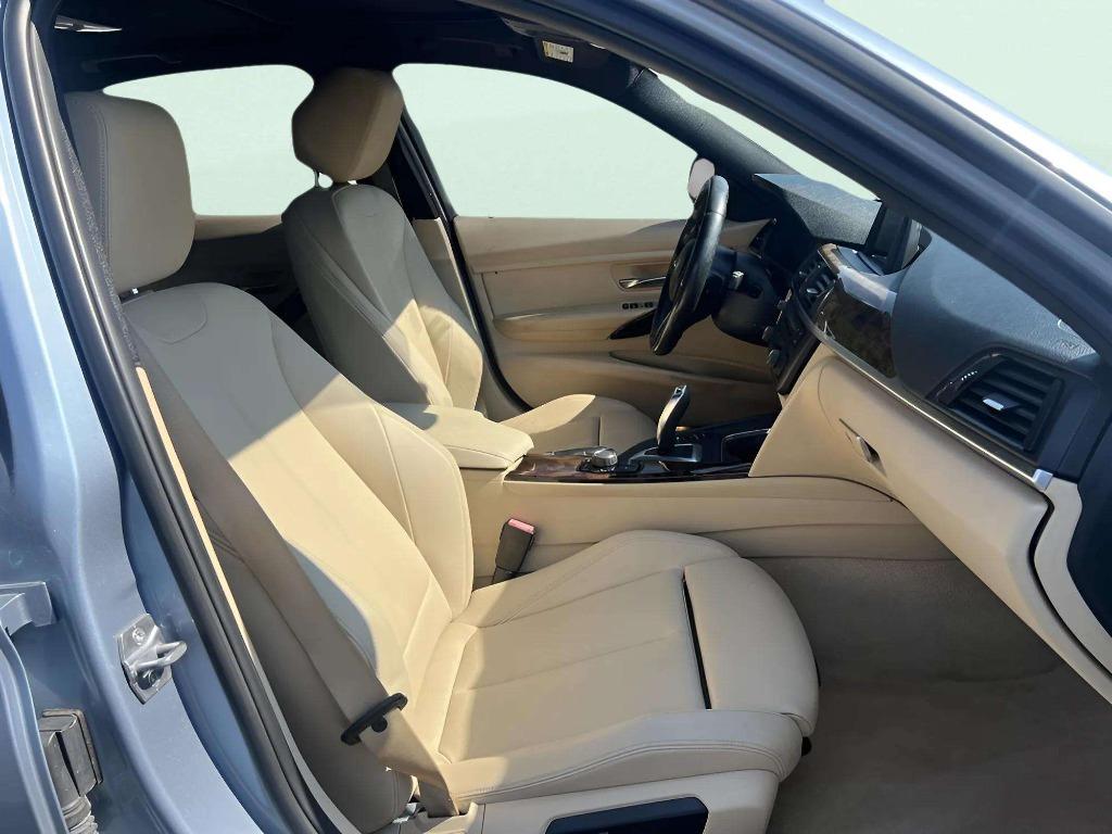 2015 BMW 320i - $12,995