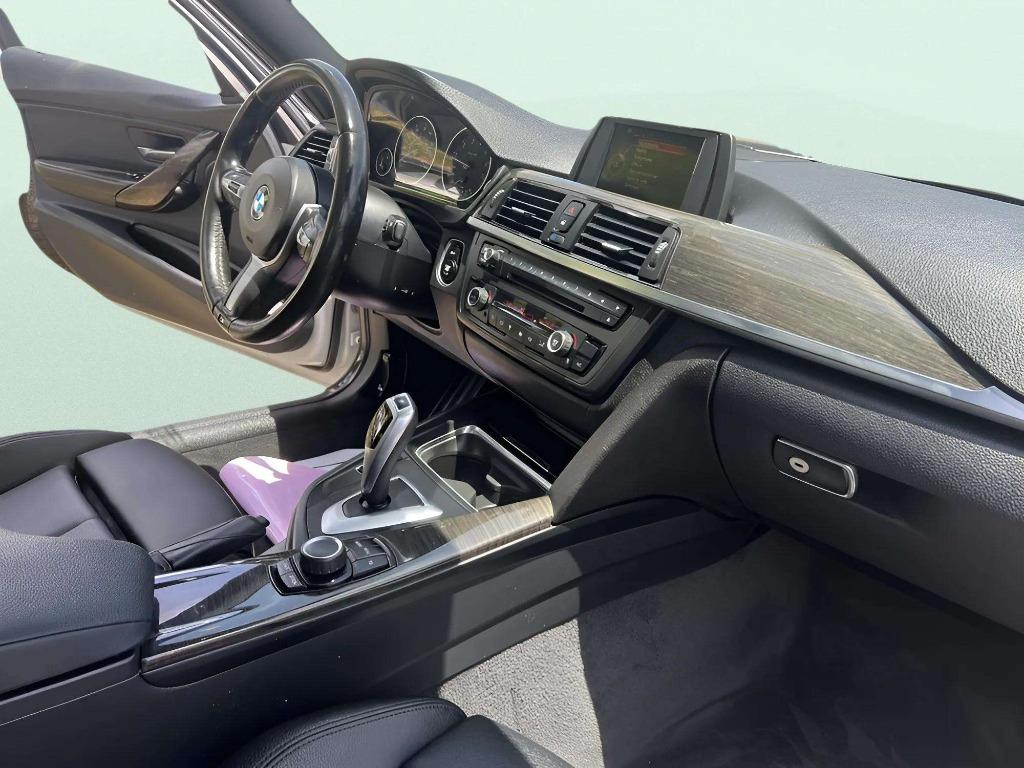 2014 BMW 320i - $13,995