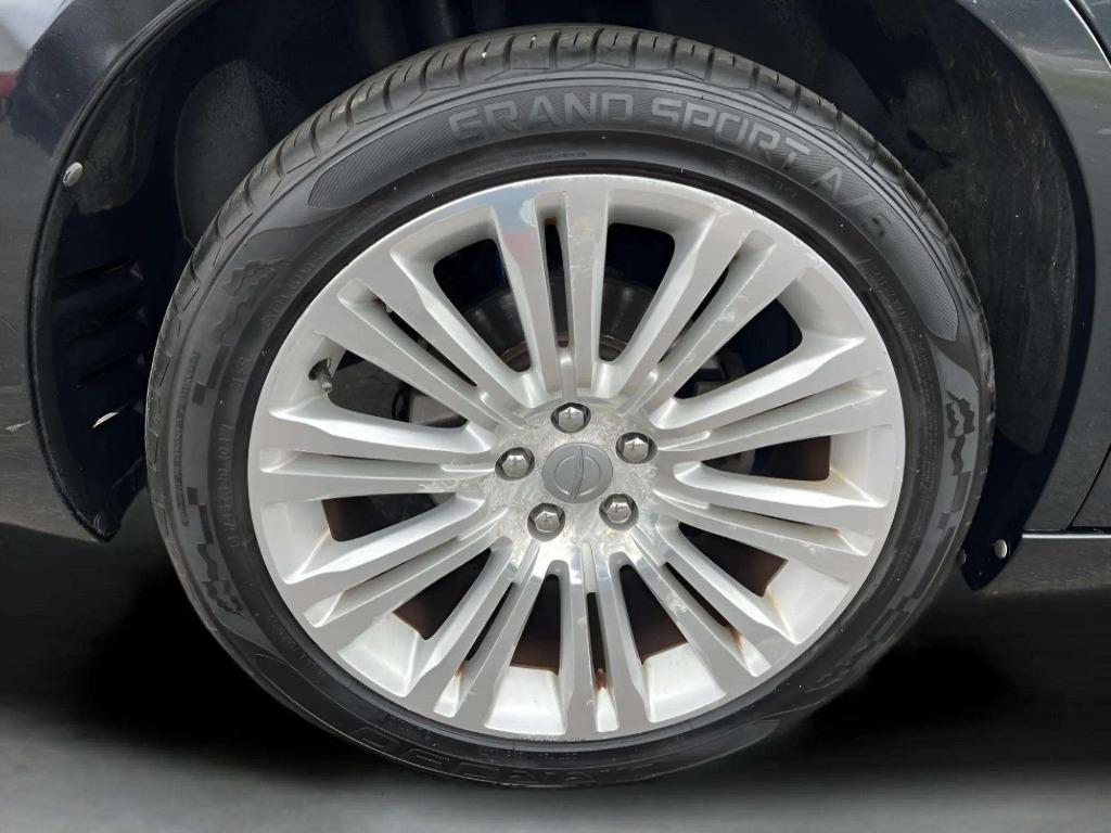 2014 Chrysler 300 - $14,995
