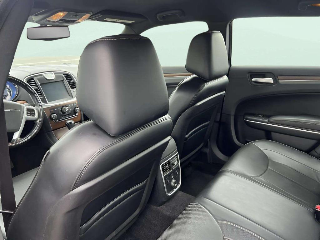 2014 Chrysler 300 - $14,995