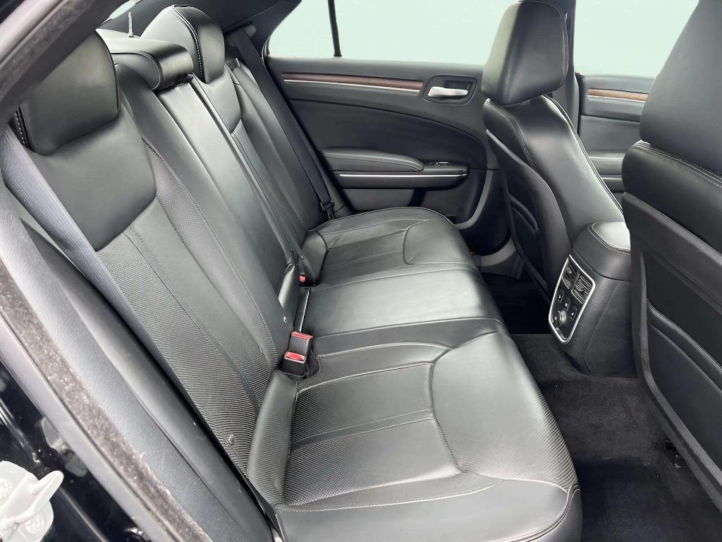 2014 Chrysler 300 - $14,995