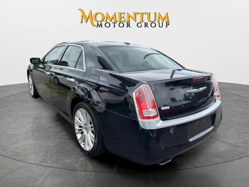 2014 Chrysler 300 - $14,995
