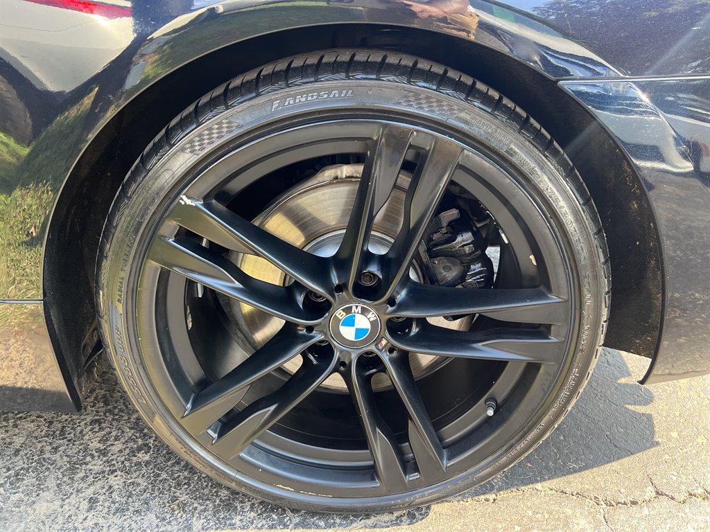 2012 BMW Legend 640i photo