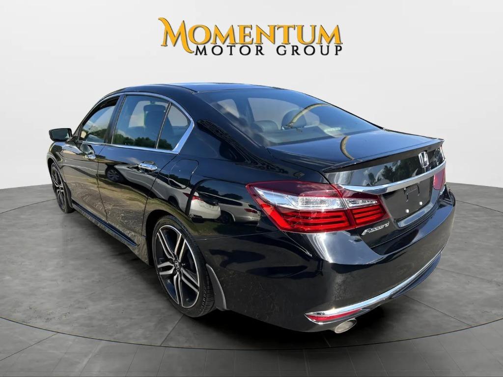 2017 Honda Accord - $18,995