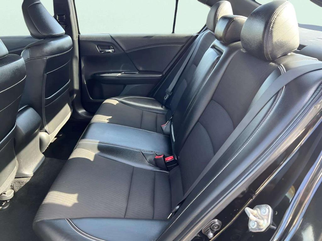 2017 Honda Accord - $18,995